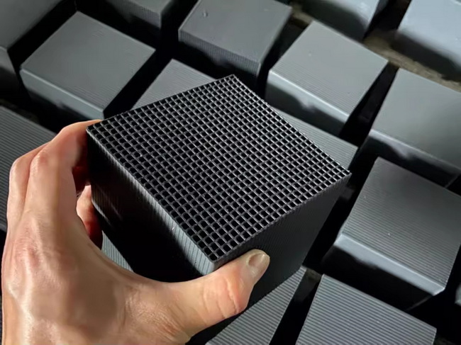 Honeycomb Activated Carbon for Air Purification Honeycomb Activated Carbon for Air Purification